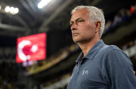 Fenerbahce vs Alanyaspor Trendyol Super Lig The manager of Fenerbahce Jose Mourinho appears before the match. Fenerbahce and Alanyaspor faced each other in the Trendyol Super Lig Turkish Super League, the match took place at Sukru Saracoglu Stadium on August 30, 2024 Istanbul Istanbul Turkey Copyright: xYagizxGurtugx