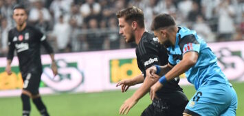 Semih Kilicsoy 9 of Besiktas and Antonios Papadopoulos 6 of Lugano battle for the ball during the UEFA Europa League Play-Offs Second Leg match between Besiktas and Lugano at Besiktas Park on August 29, 2024 in Istanbul, Turkey. Istanbul Turkey Copyright: xSeskimphotox Besiktas-Lugano_29824 30