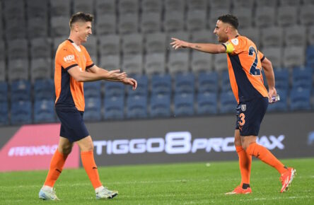 Krzysztof Piatek 9 of Basaksehir FK celebrates after scoring the first goal of his team with Deniz Turuc R during the Turkish Super League match between Istanbul Basaksehir FK and Kayserispor at Basaksehir Fatih Terim Stadyumu on October 5, 2024 in Istanbul, Turkey. Photo by Seskimphoto  Basaksehir v Kayserispor - Turkish Super League PUBLICATIONxNOTxINxTUR